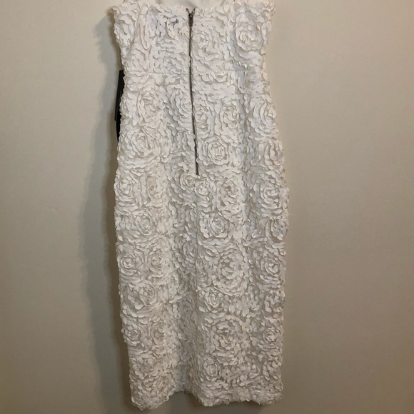 NWT Lulu’s White Textured Floral midi dress XSMALL - Picture 5 of 9